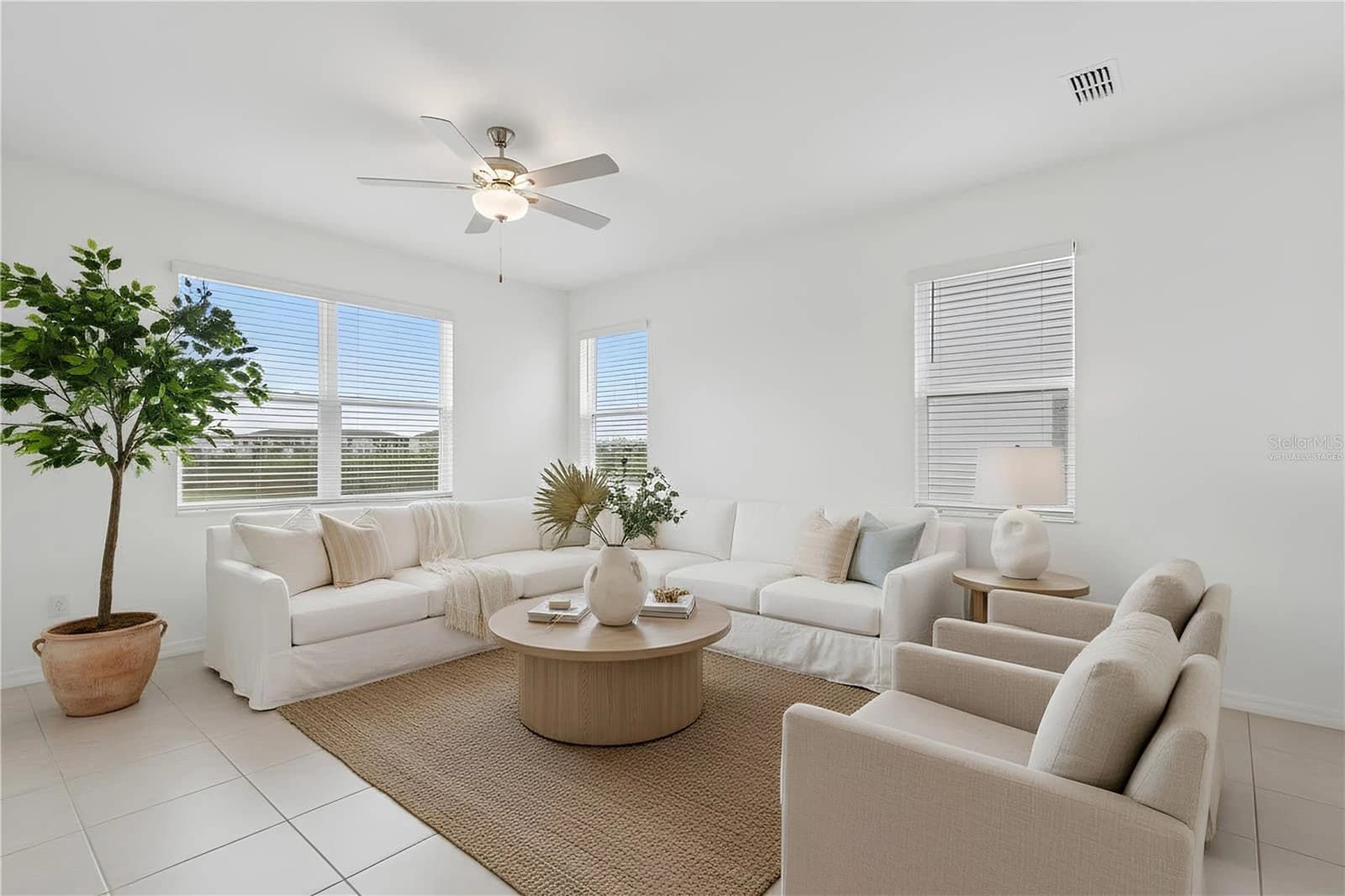 Mirada – The Townhomes photo 10