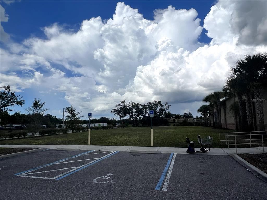 12249 Cortez Blvd photo 4