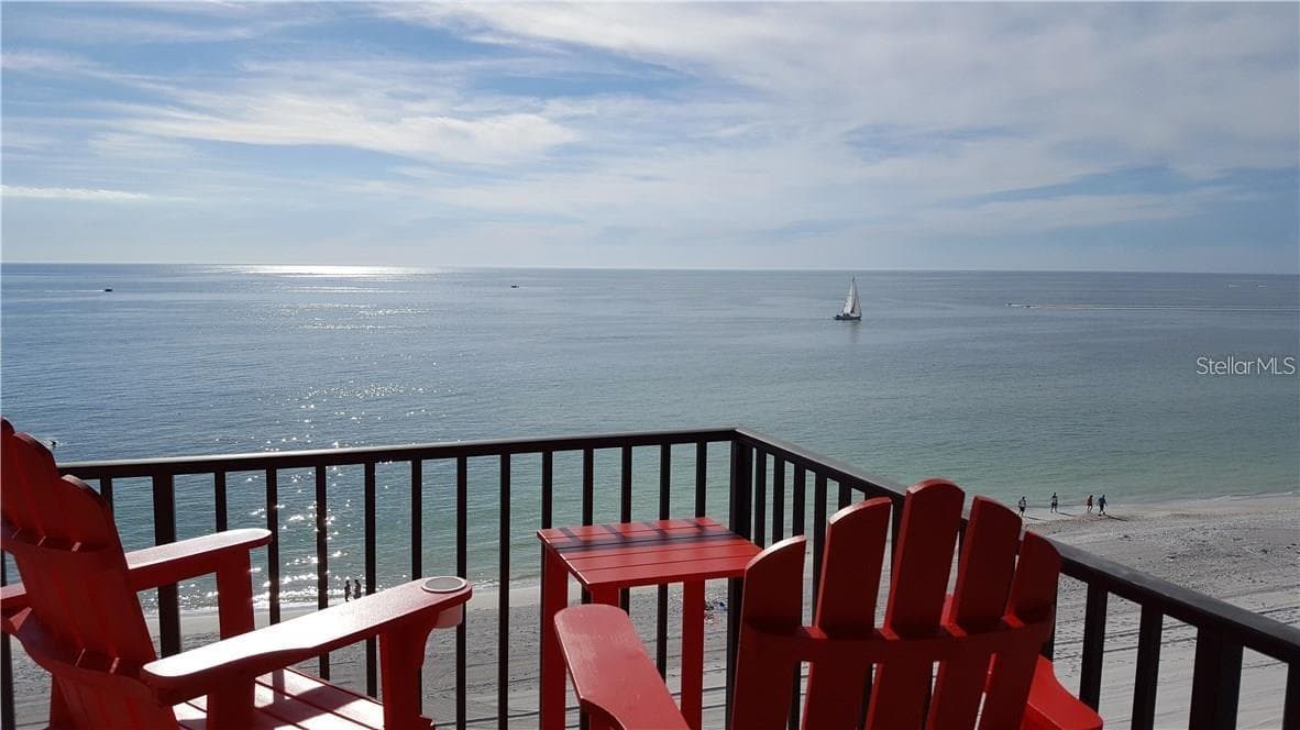 15316 Gulf Blvd #604 photo 3