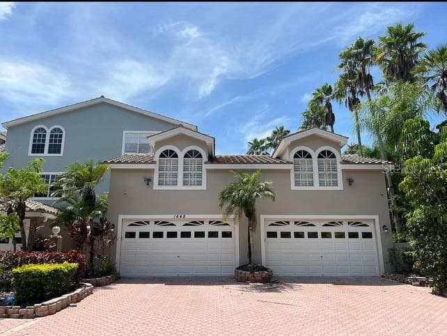 1648 Lago Vista Blvd