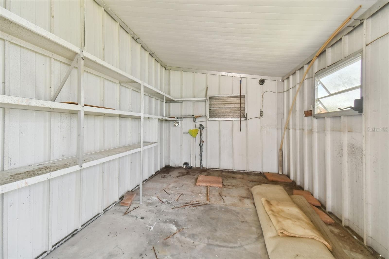 5353 Comanche St photo 4