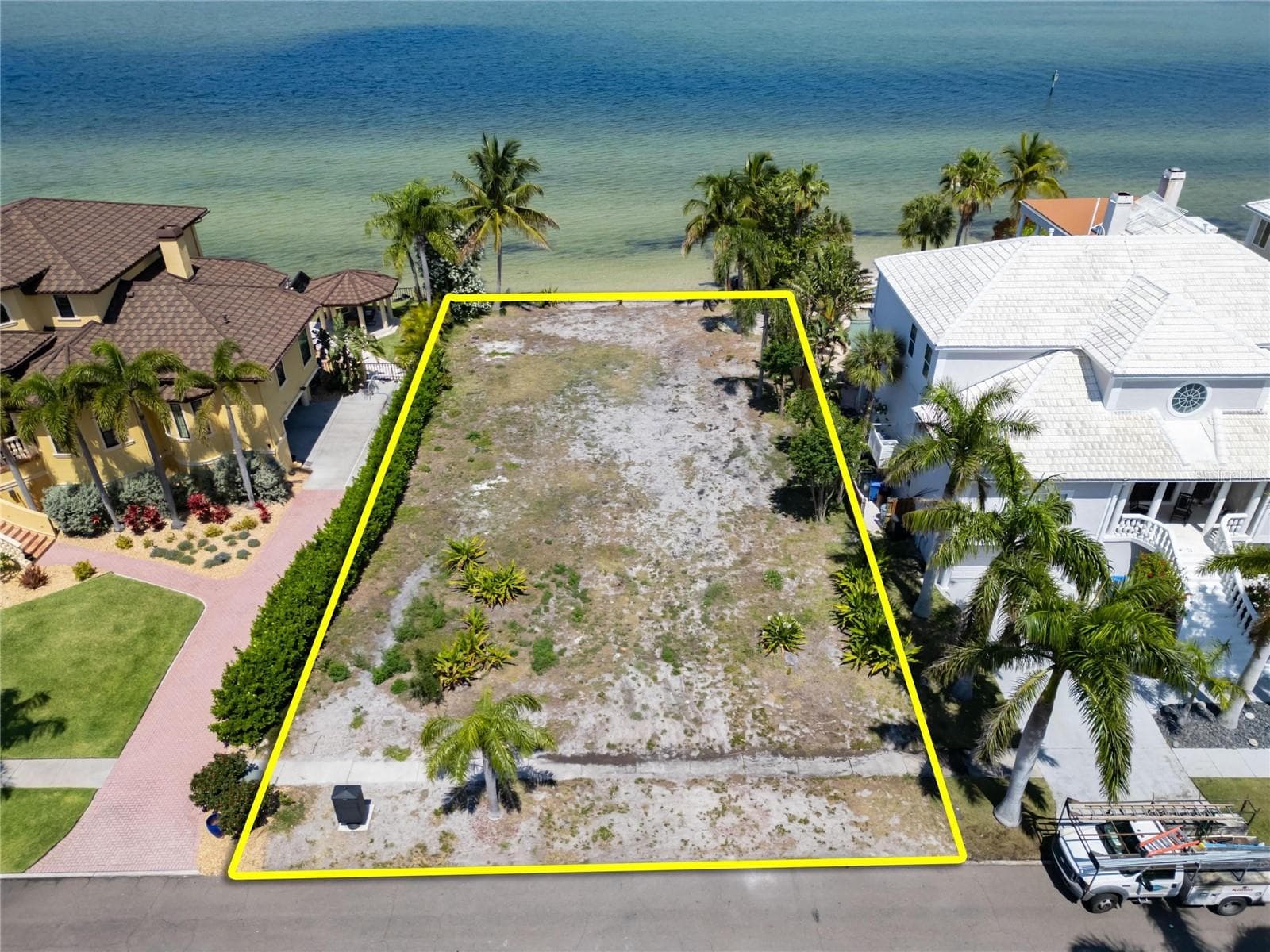 1013 Symphony Isles Blvd