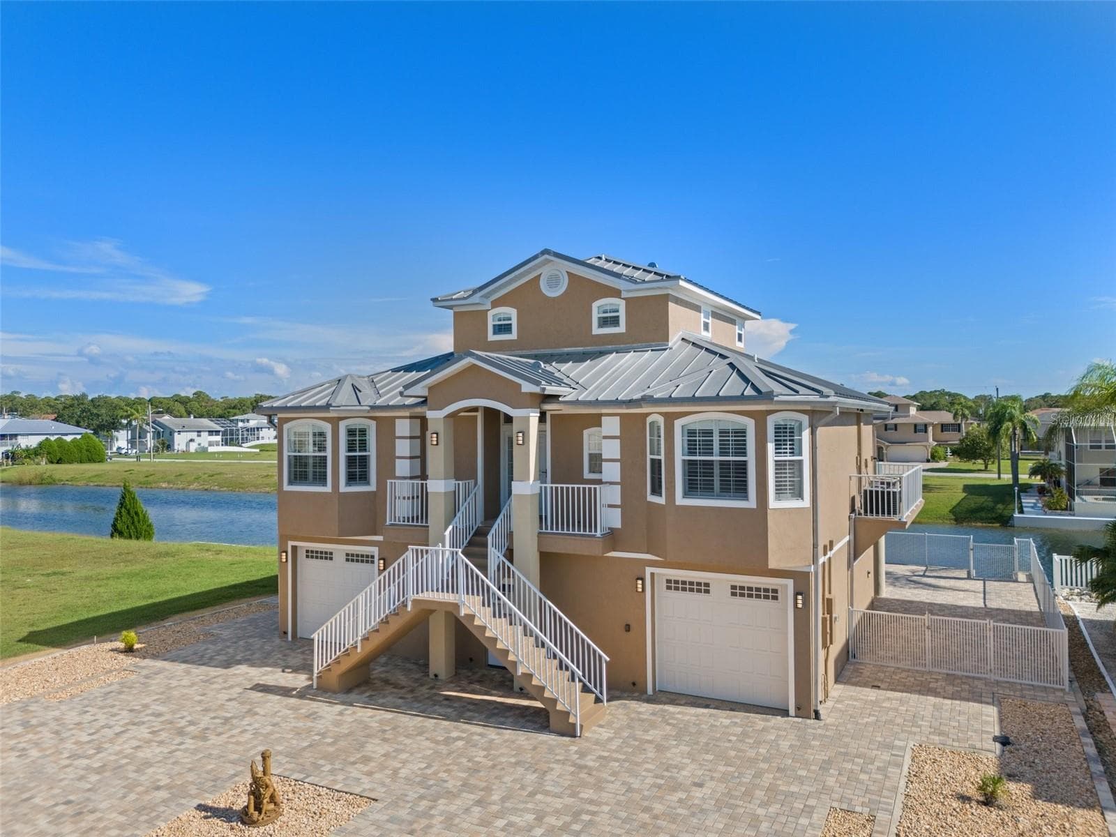 3448 Triggerfish Dr photo 4