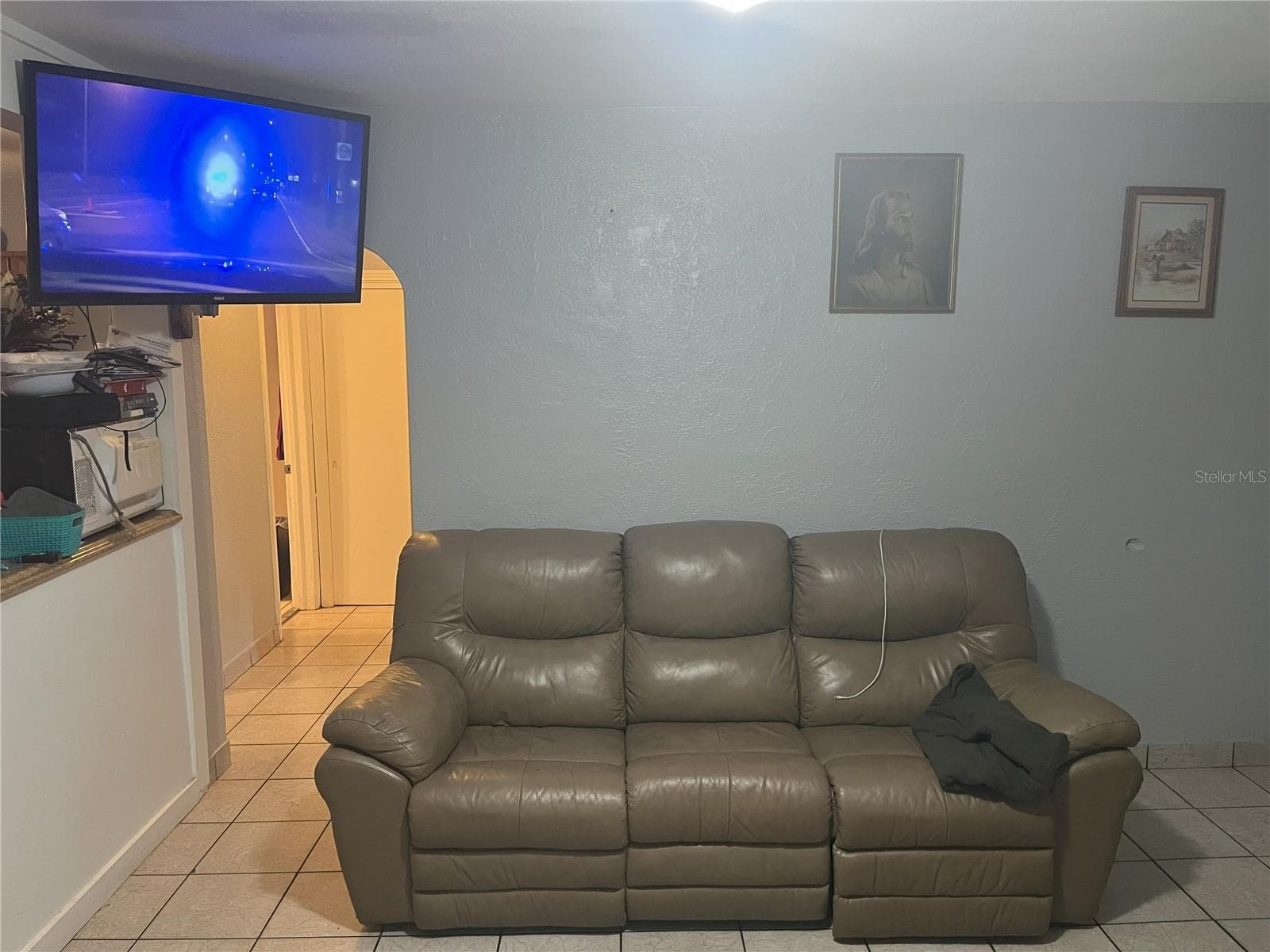 120 S San Remo Ave photo 5