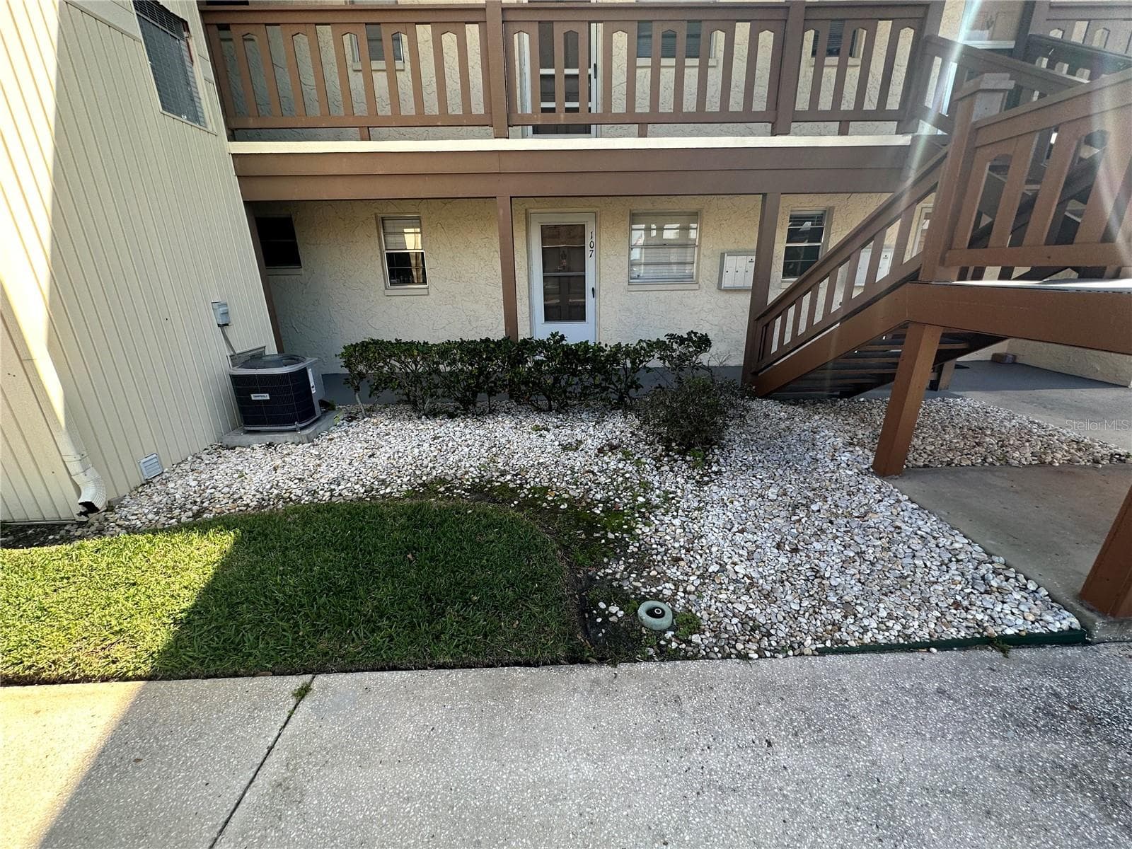 5154 Turquoise Ln #206 photo 3
