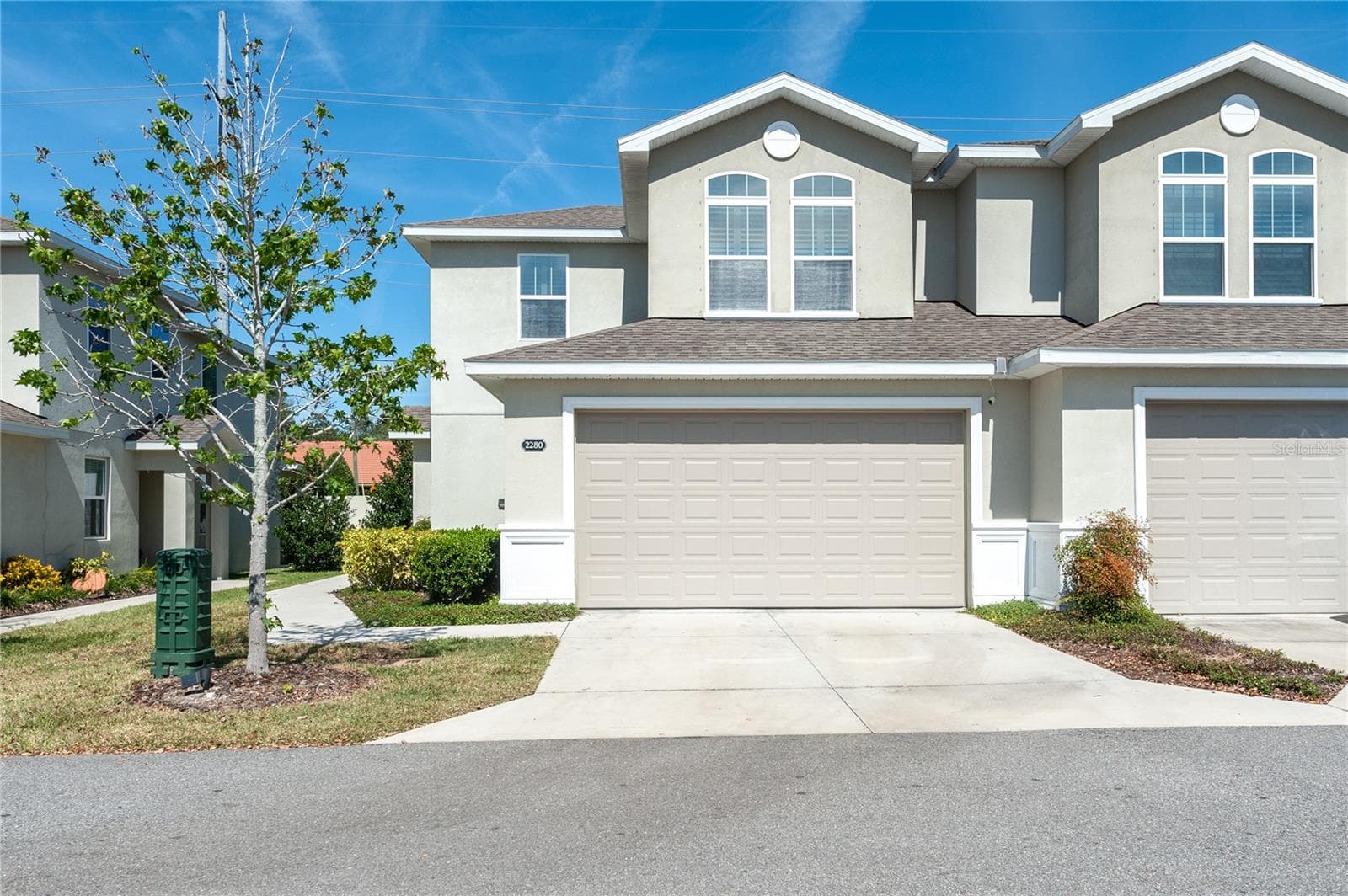 2280 Montview Dr photo 4