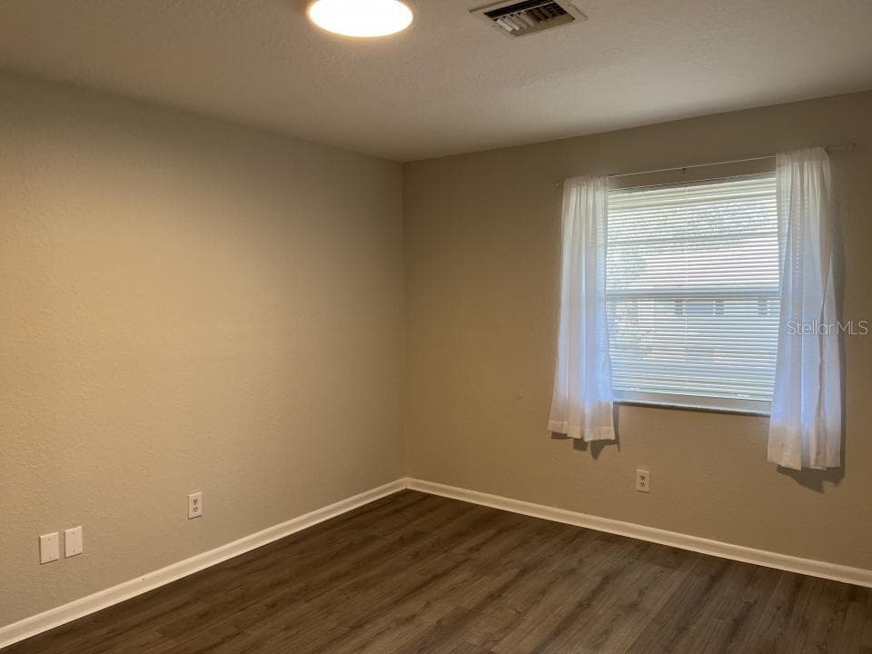 624 Golden Raintree Pl #624 photo 3