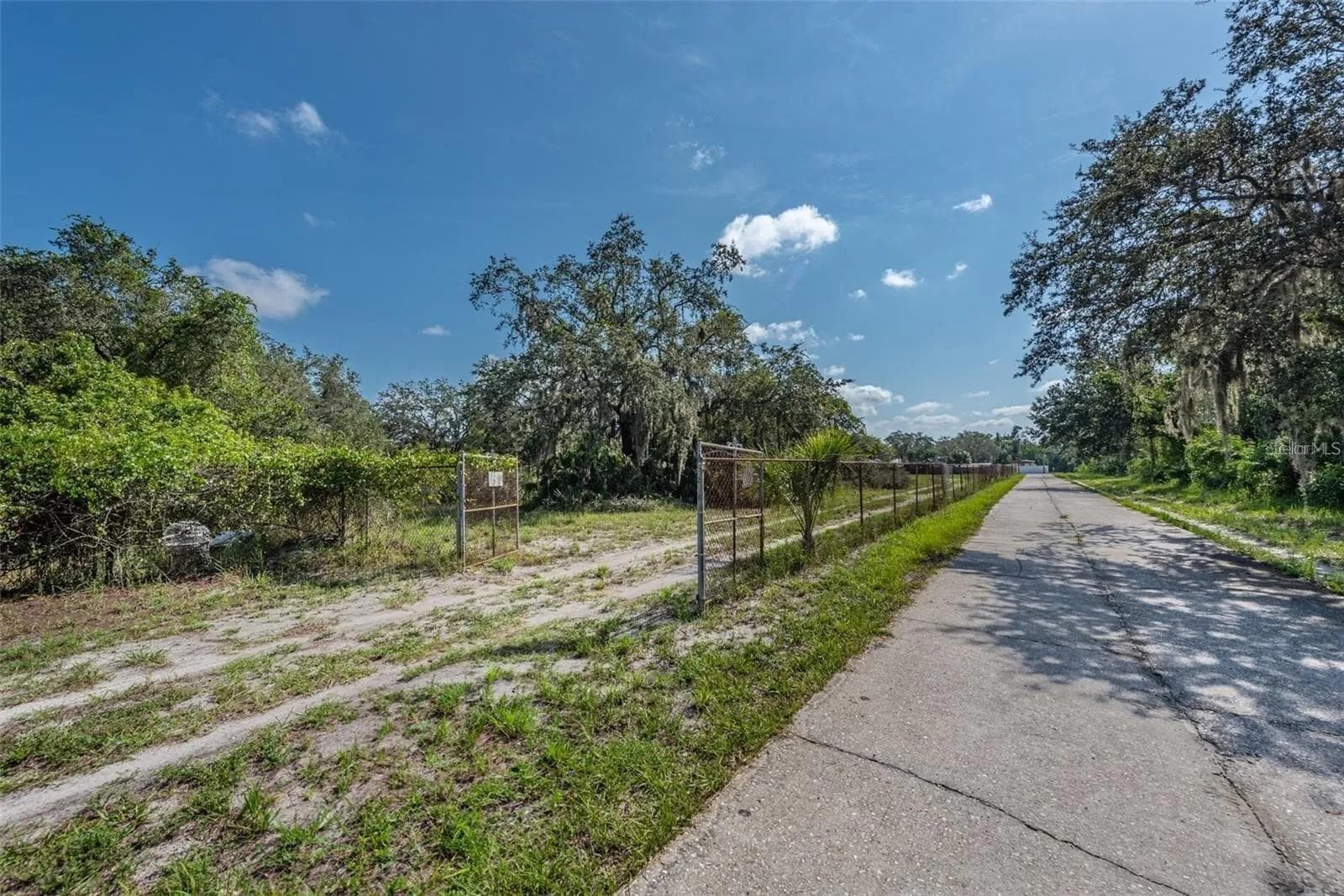 12154 Bullfrog Creek Rd photo 3