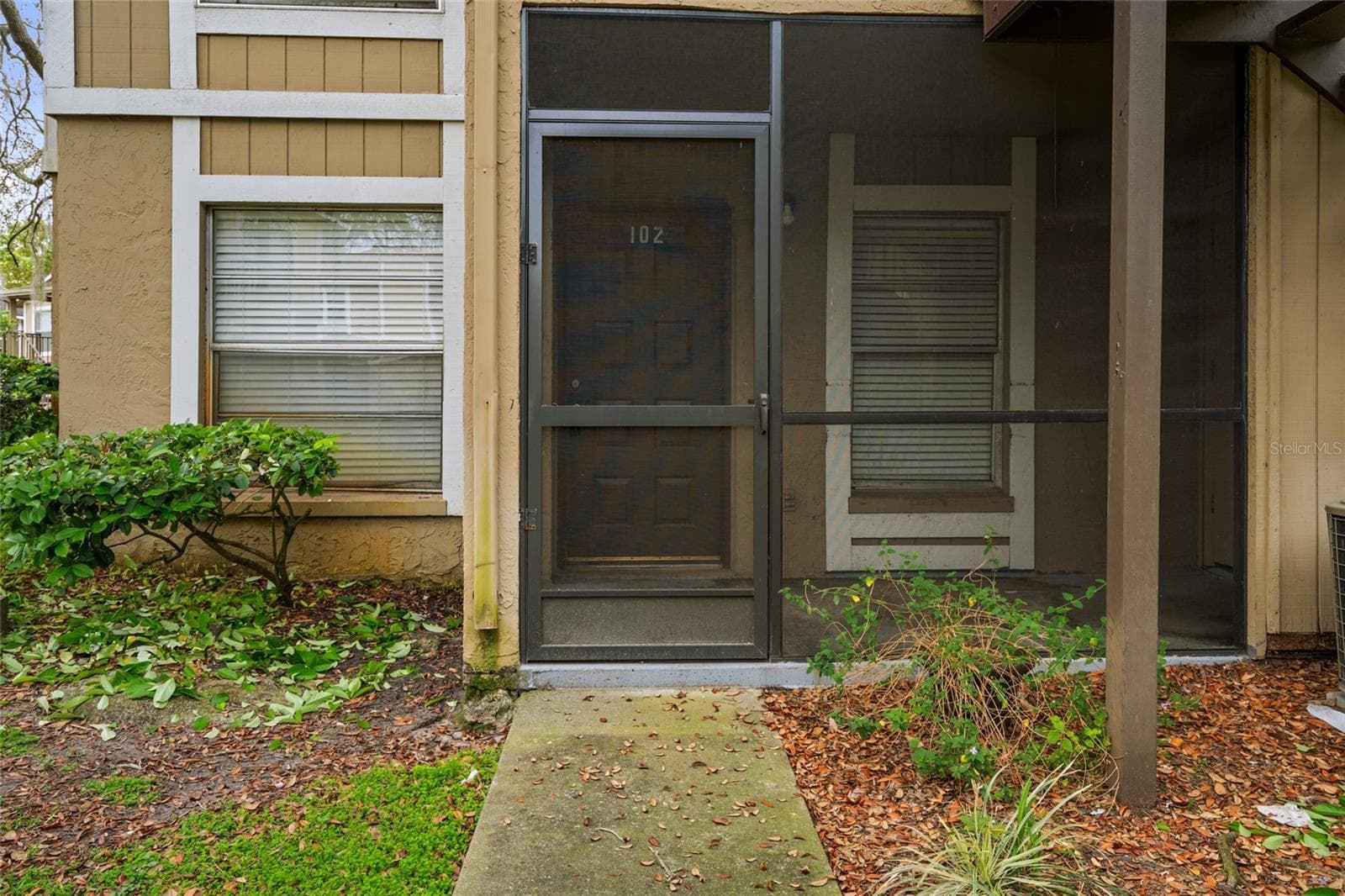 14323 Hanging Moss Cir #102