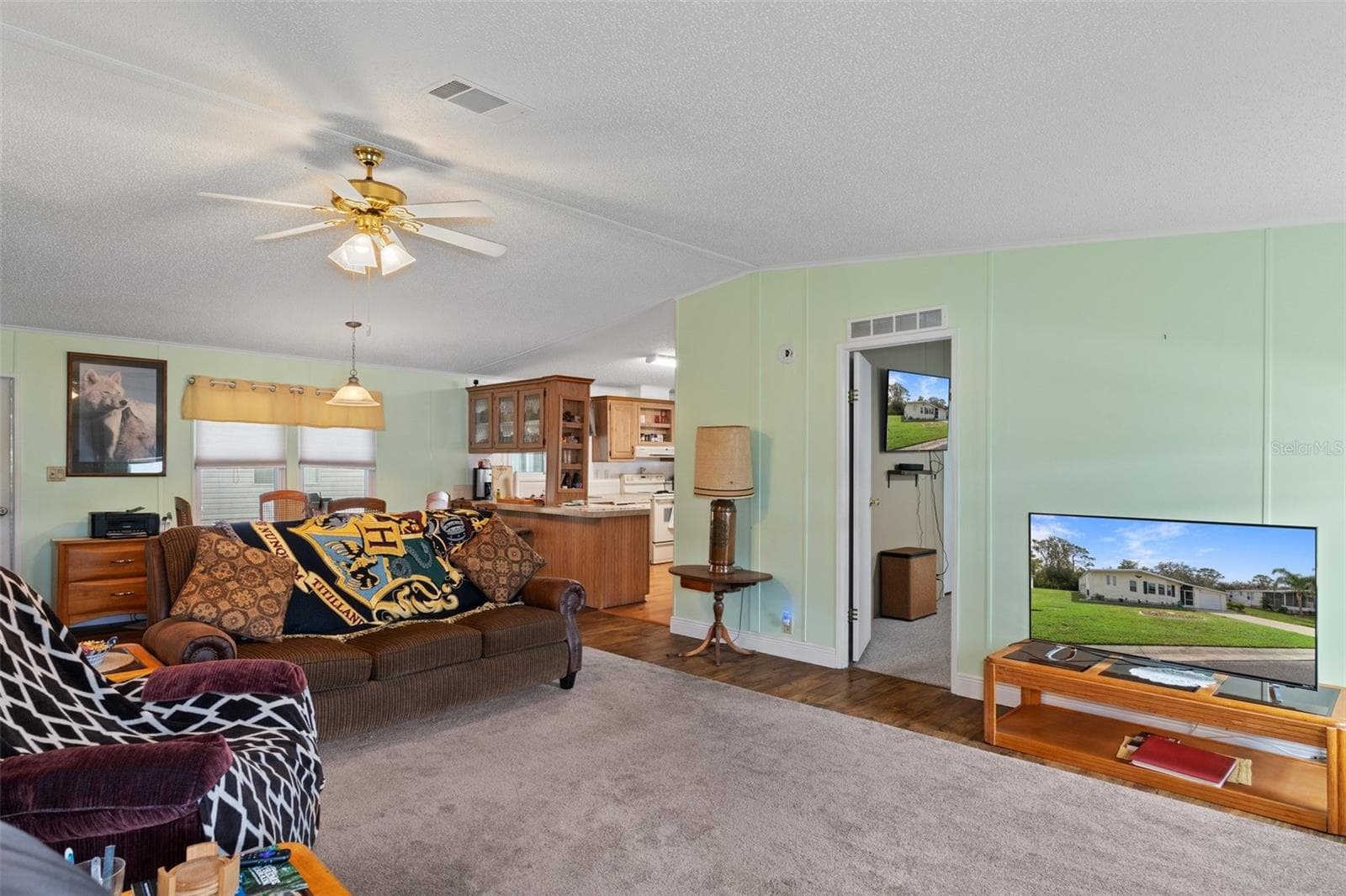 5181 Forest Glenn Dr photo 5