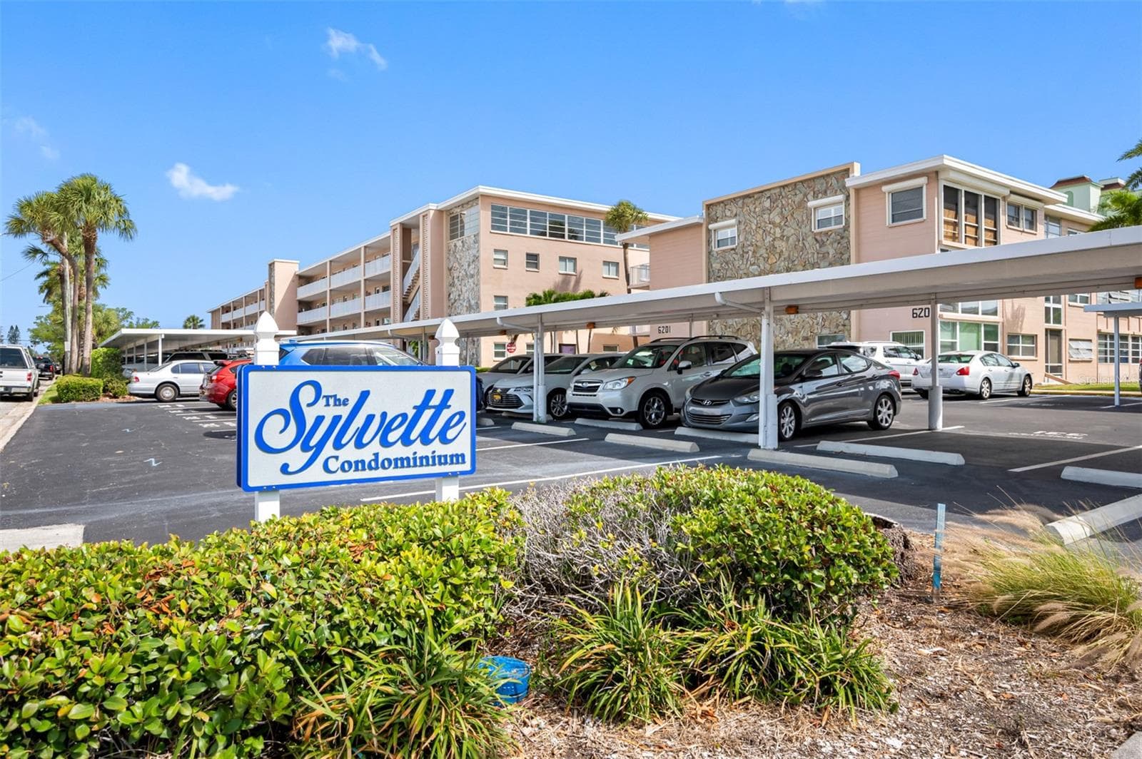 6363 Gulf Winds Dr #437