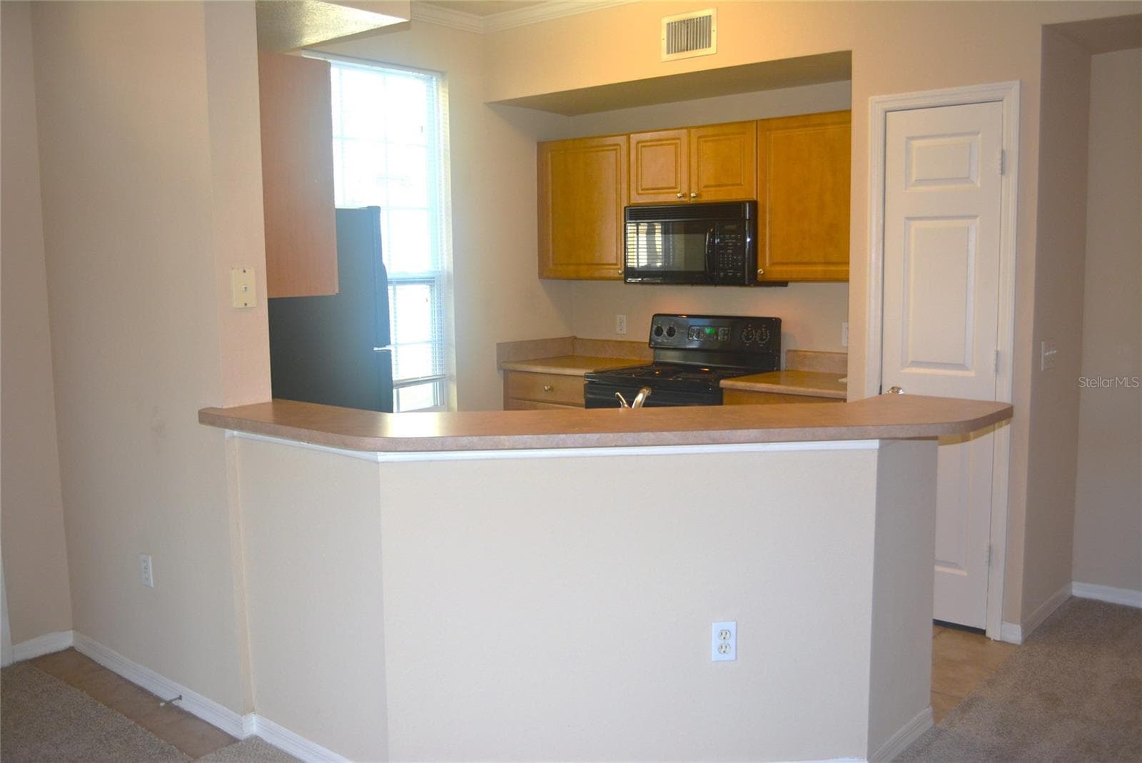 5701 Soldier Cir #104 photo 3