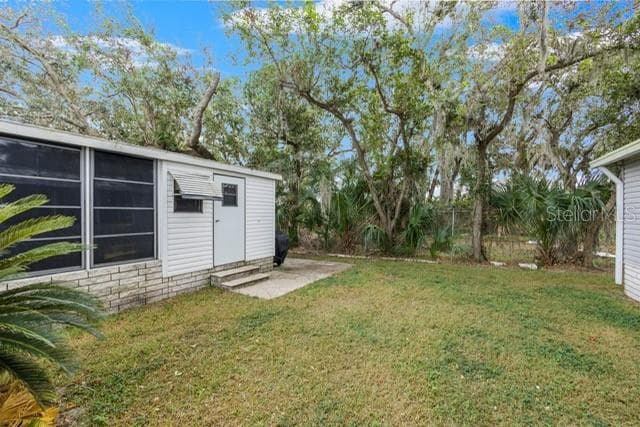 34124 Estates Ln photo 5