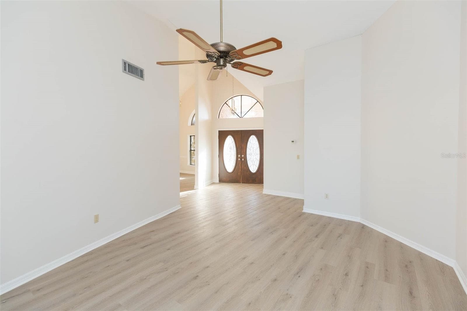 937 Bunker View Dr photo 5