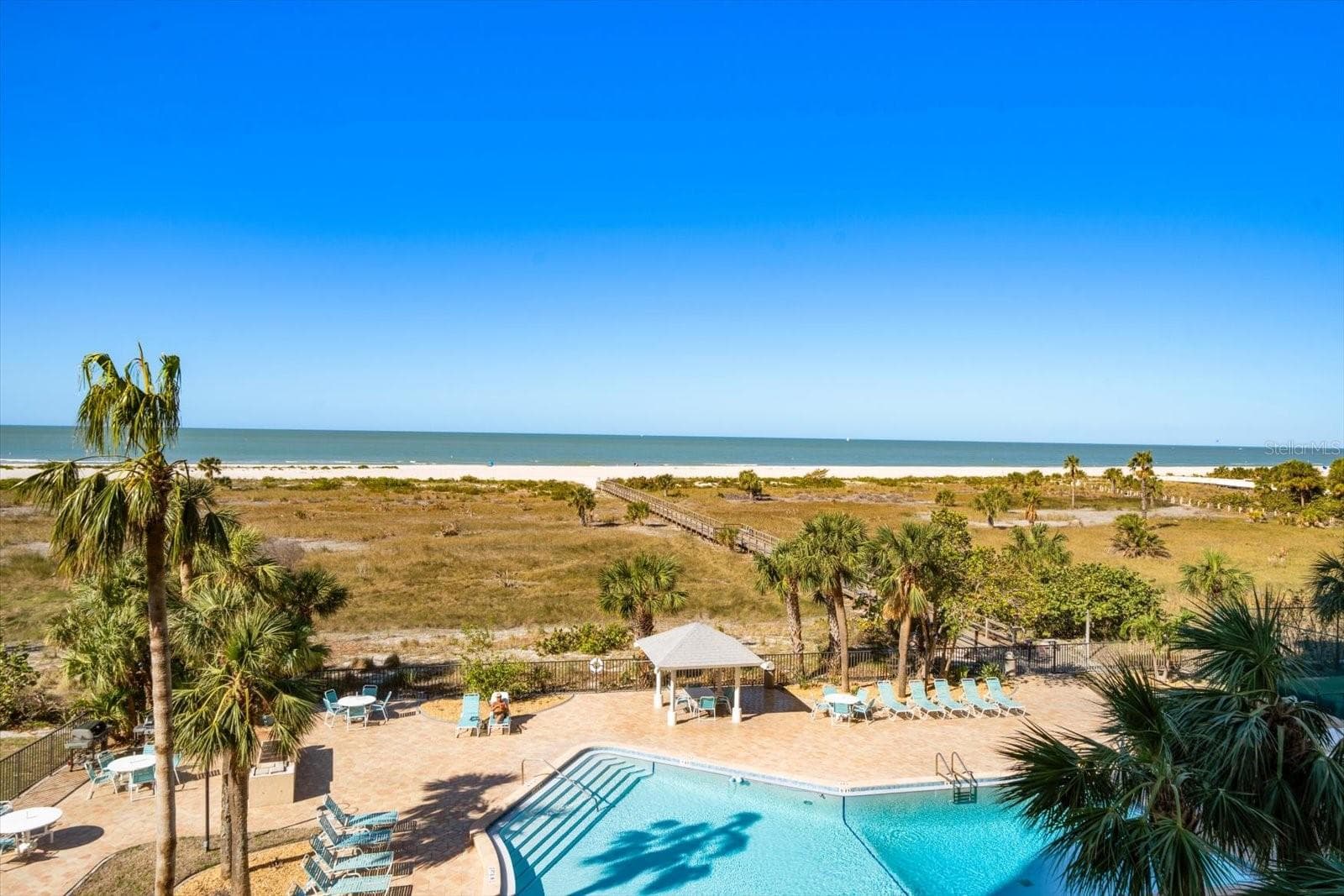 1230 Gulf Blvd #402 photo 5