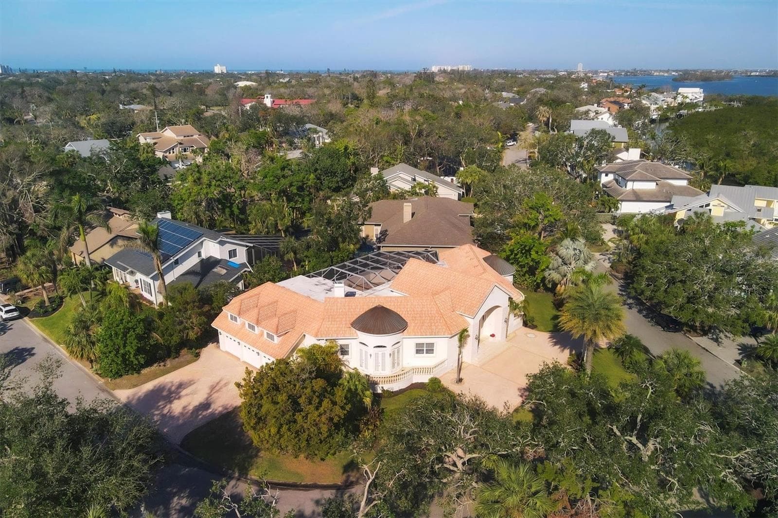 5331 Siesta Cove Dr photo 3