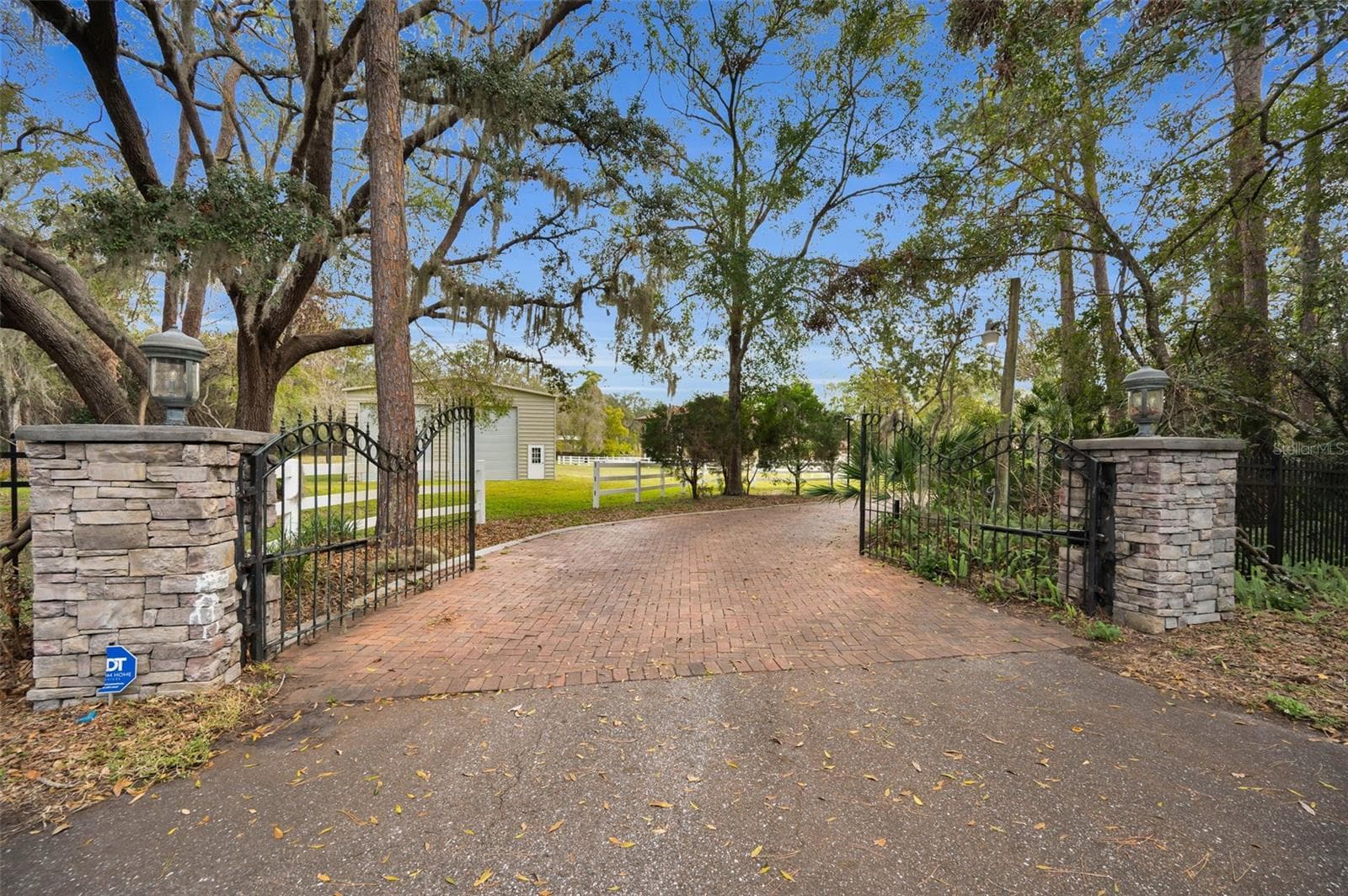 249 Dogwood Trce photo 3