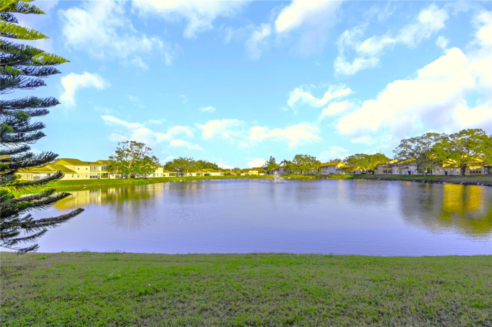 1034 Bowsprit Ln photo 5