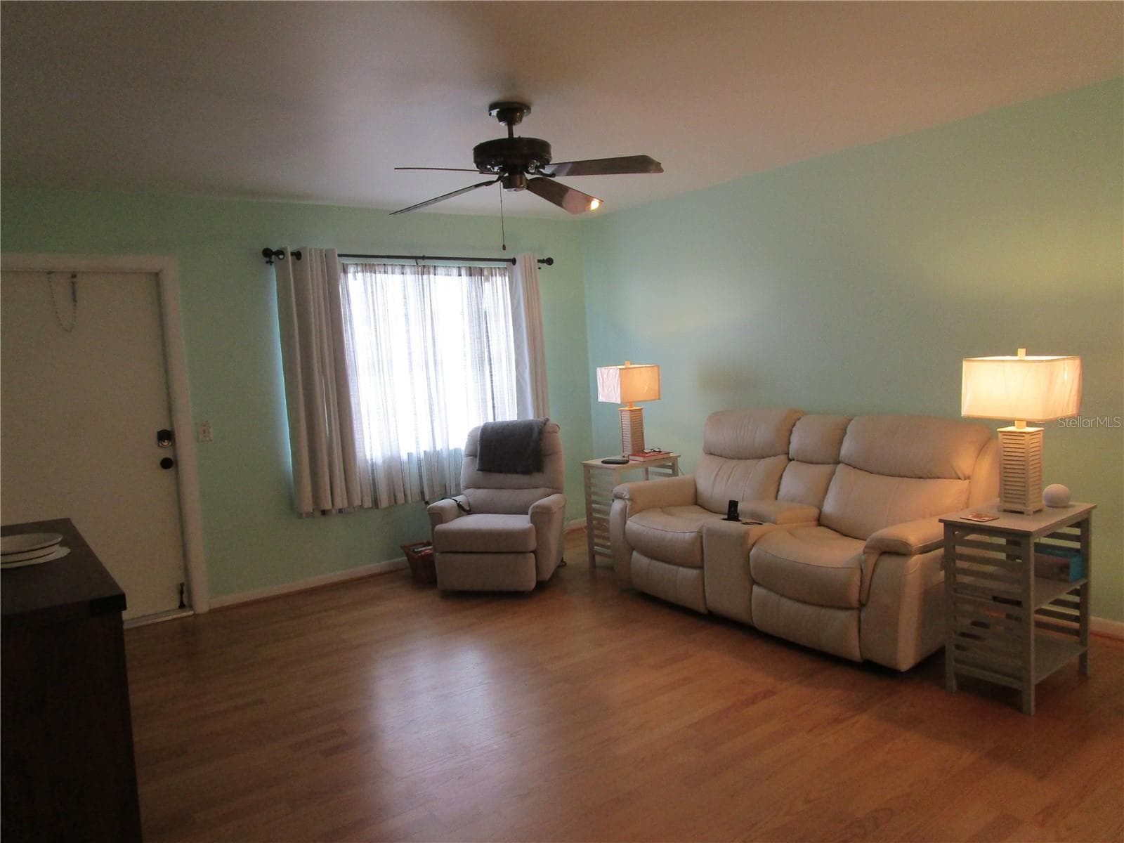 1900 59th Ave N #212 photo 3