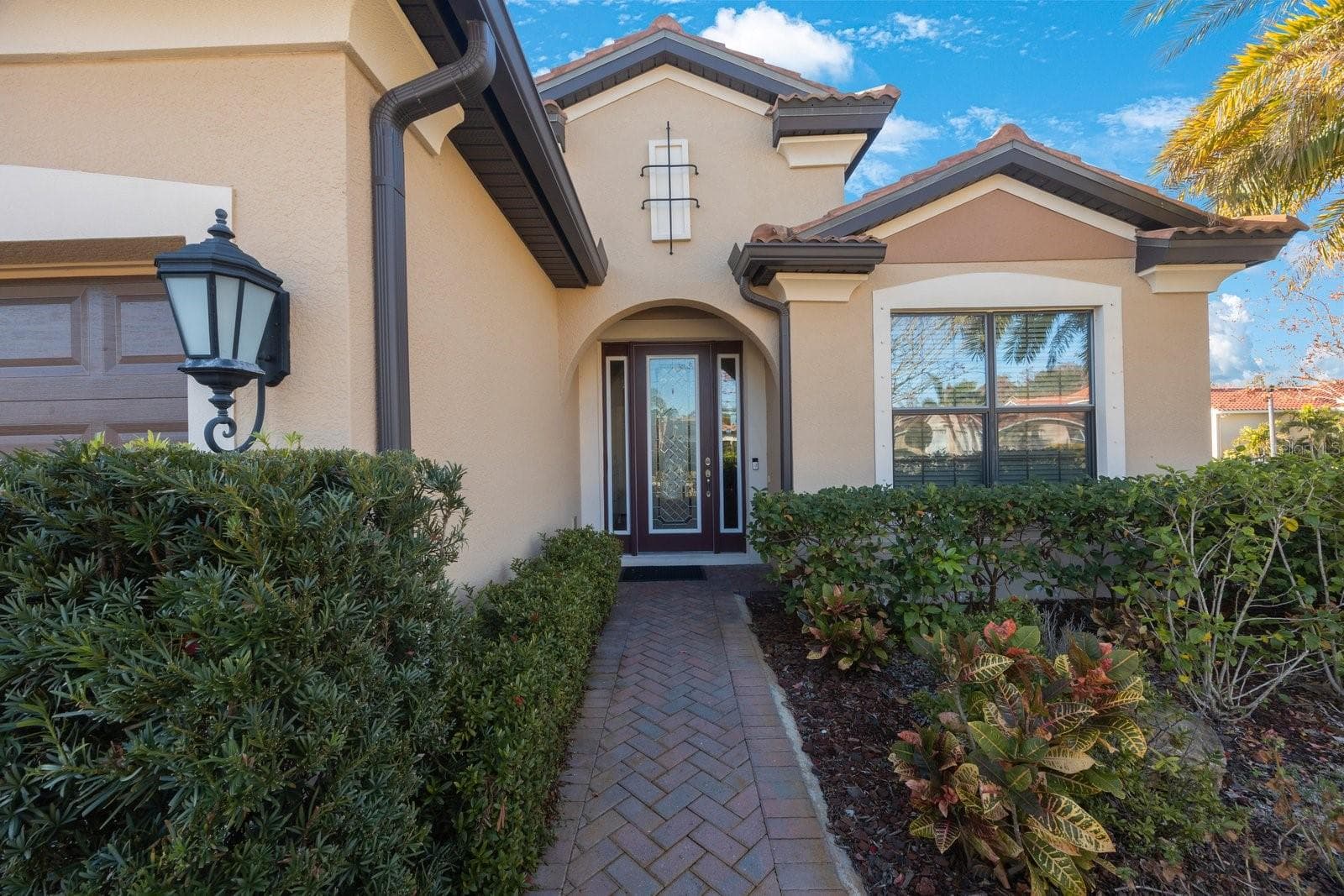 2564 Grand Cypress Blvd photo 4