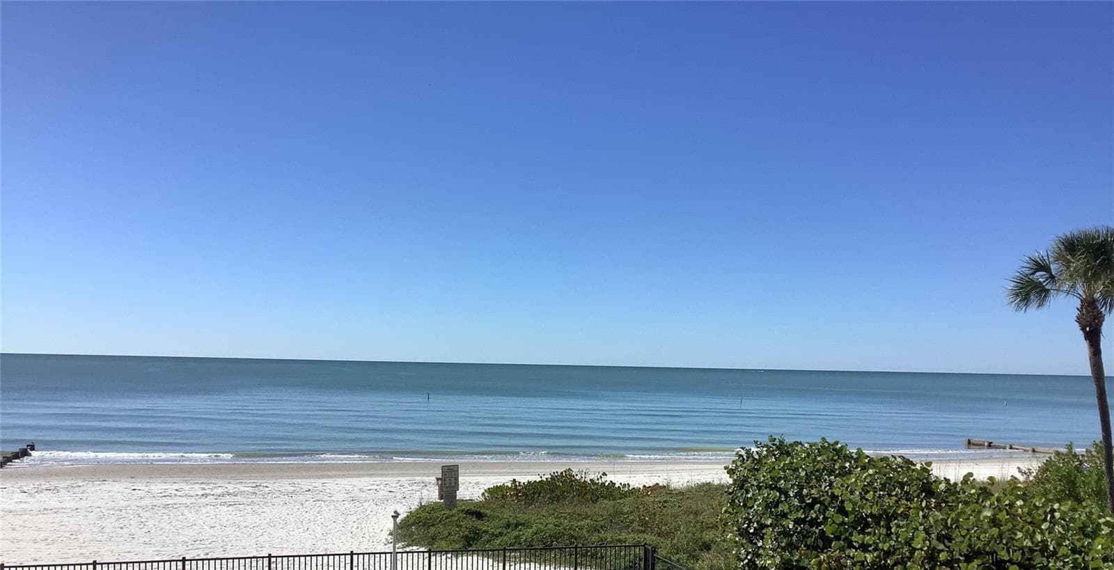 14900 Gulf Blvd #113 photo 3