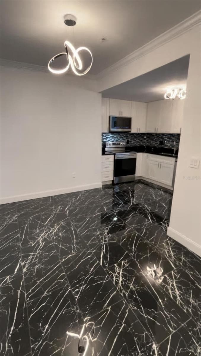 501 Knights Run Ave #2106 photo 4