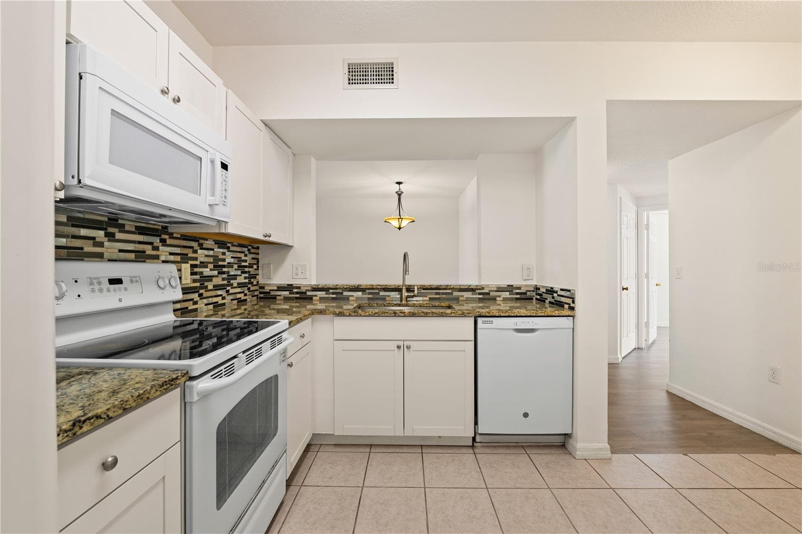 6434 Cypressdale Dr #102 photo 4