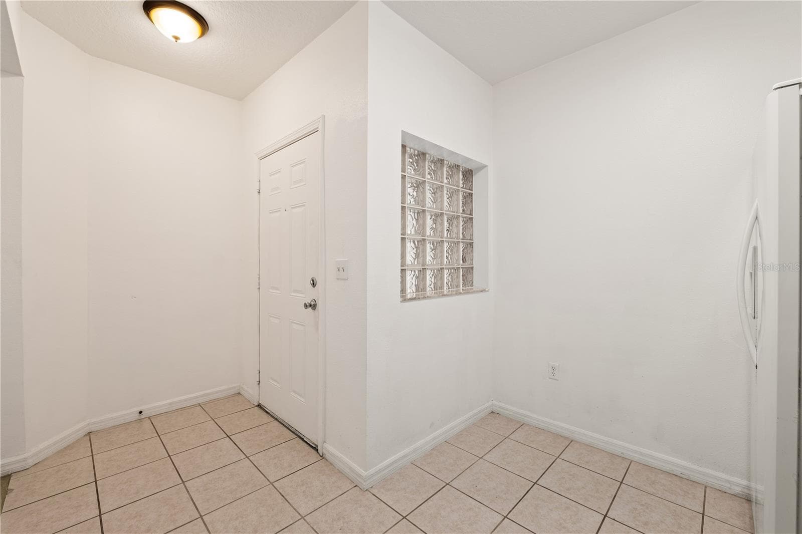 6434 Cypressdale Dr #102 photo 5