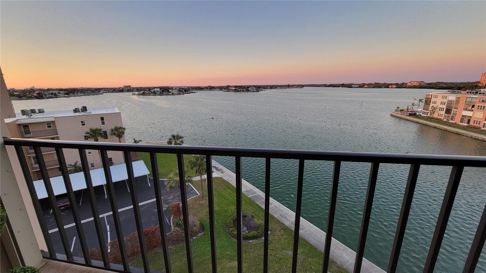 7700 Sun Island Dr S #608 photo 4