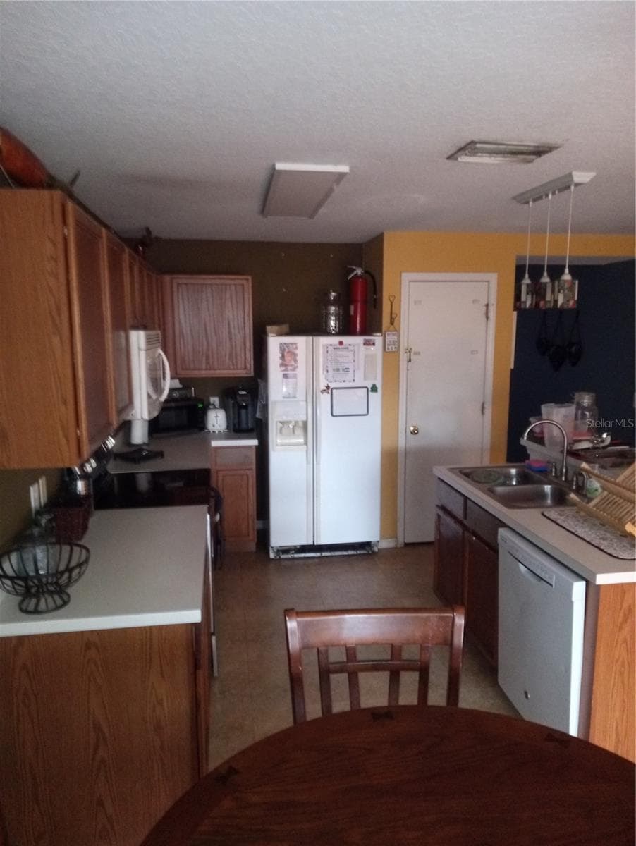 10933 Subtle Trail Dr photo 5
