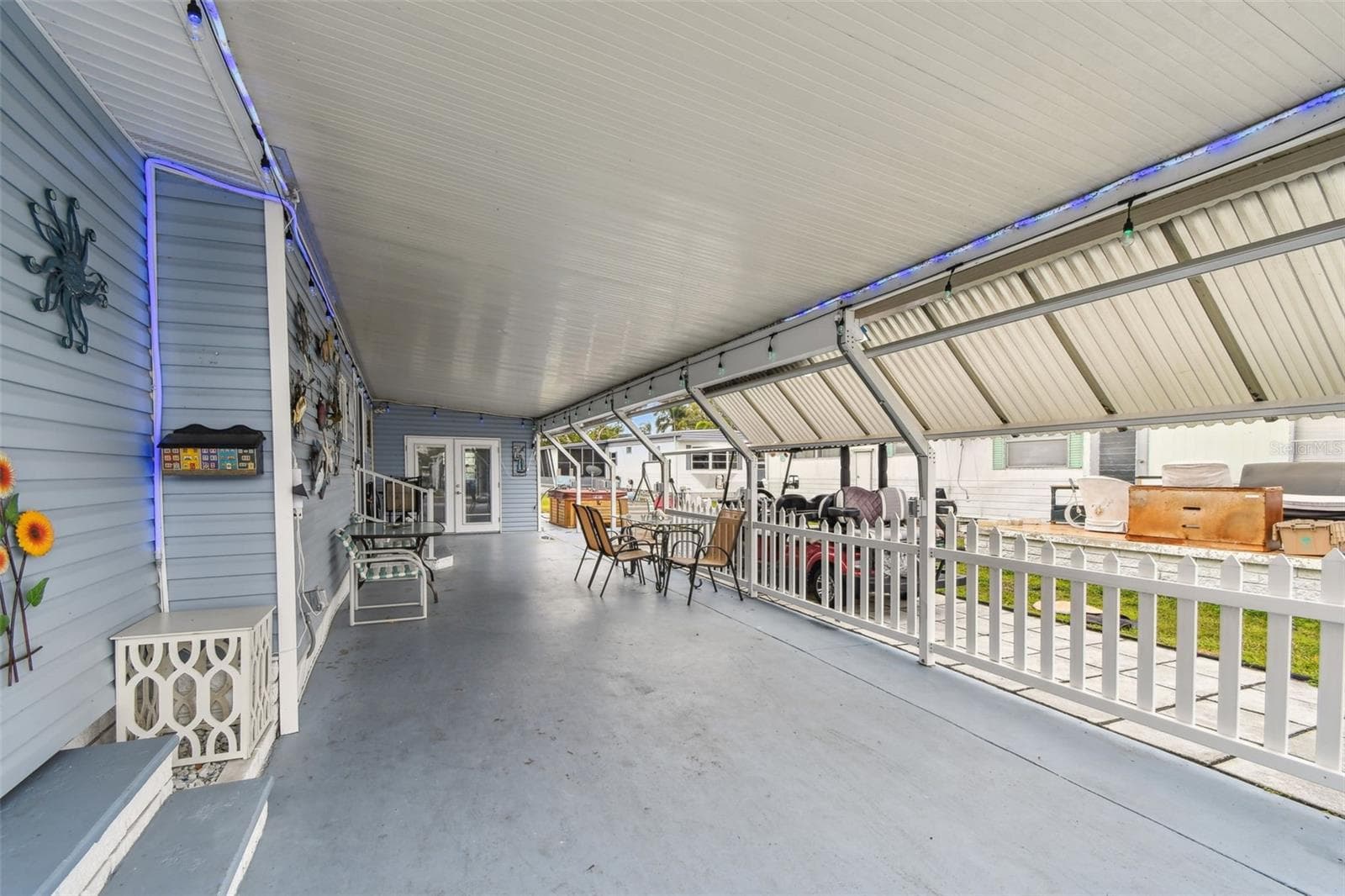 12651 Seminole Blvd #10C photo 3
