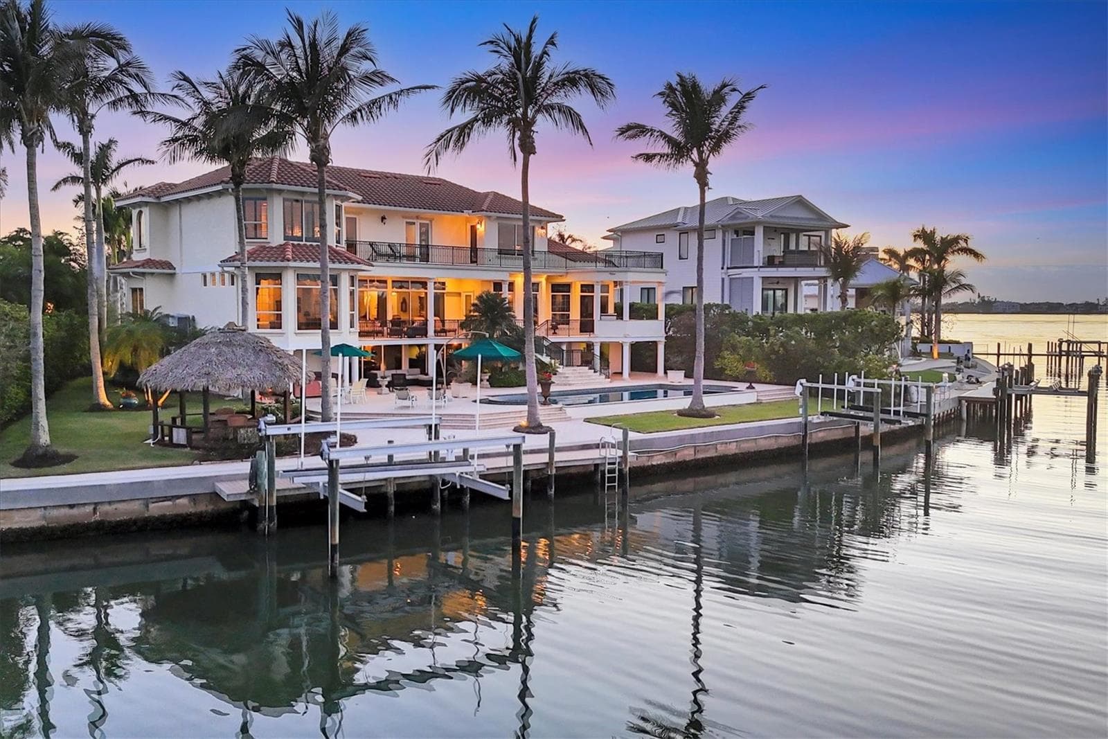 1137 N Lake Shore Dr photo 4