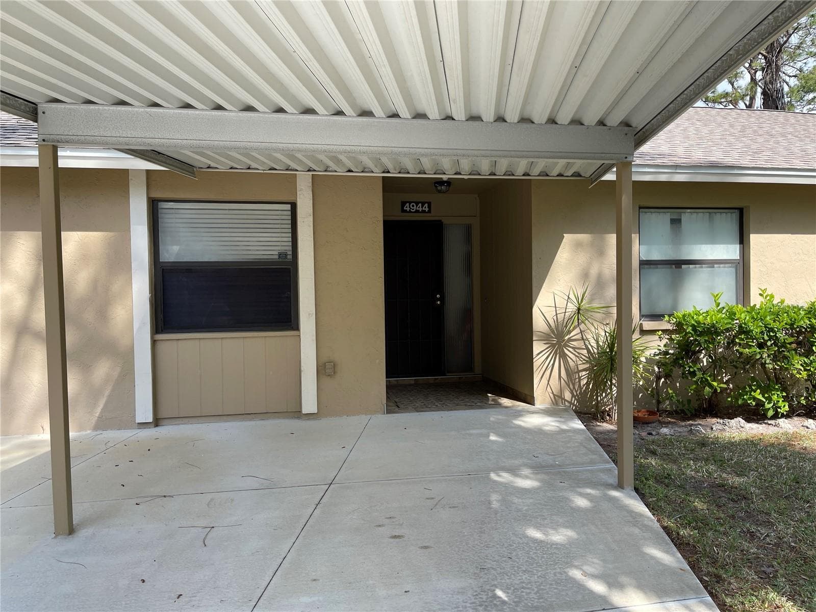 4944 Village Gardens Dr #151 photo 3