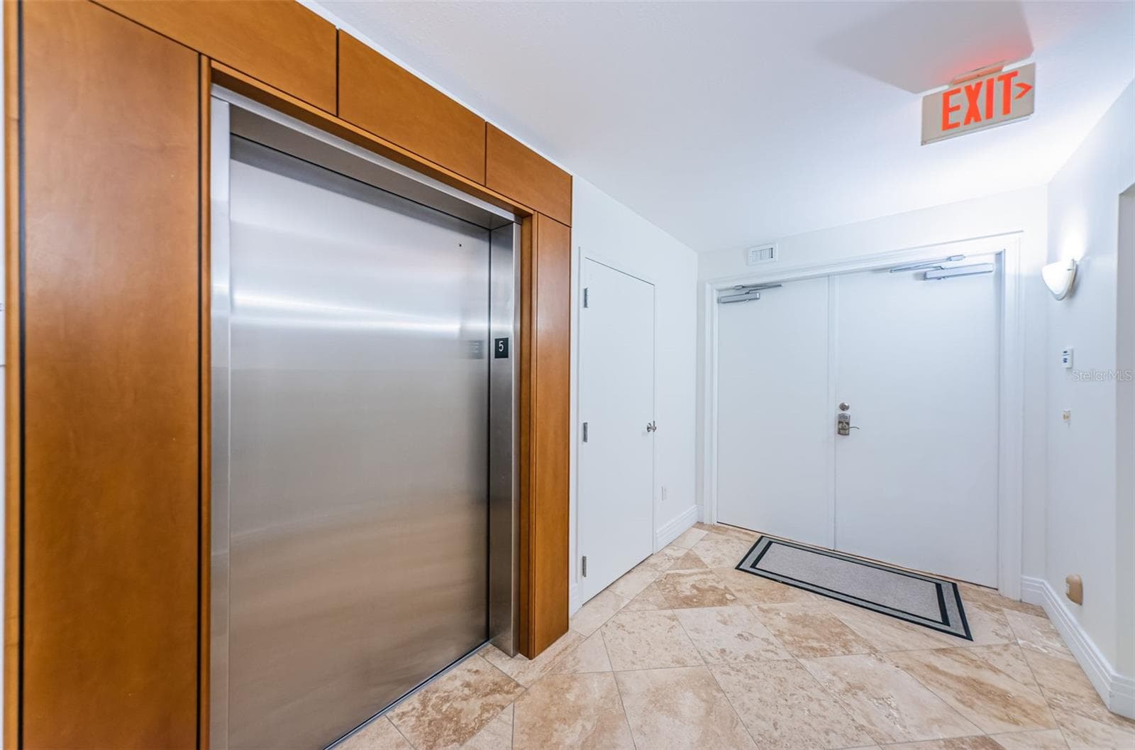 1350 Gulf Blvd #502