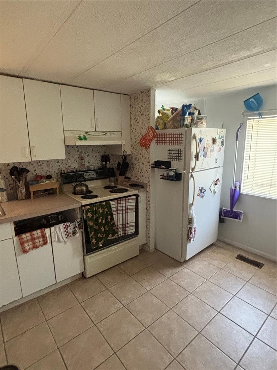 7351 Sealawn Dr photo 4