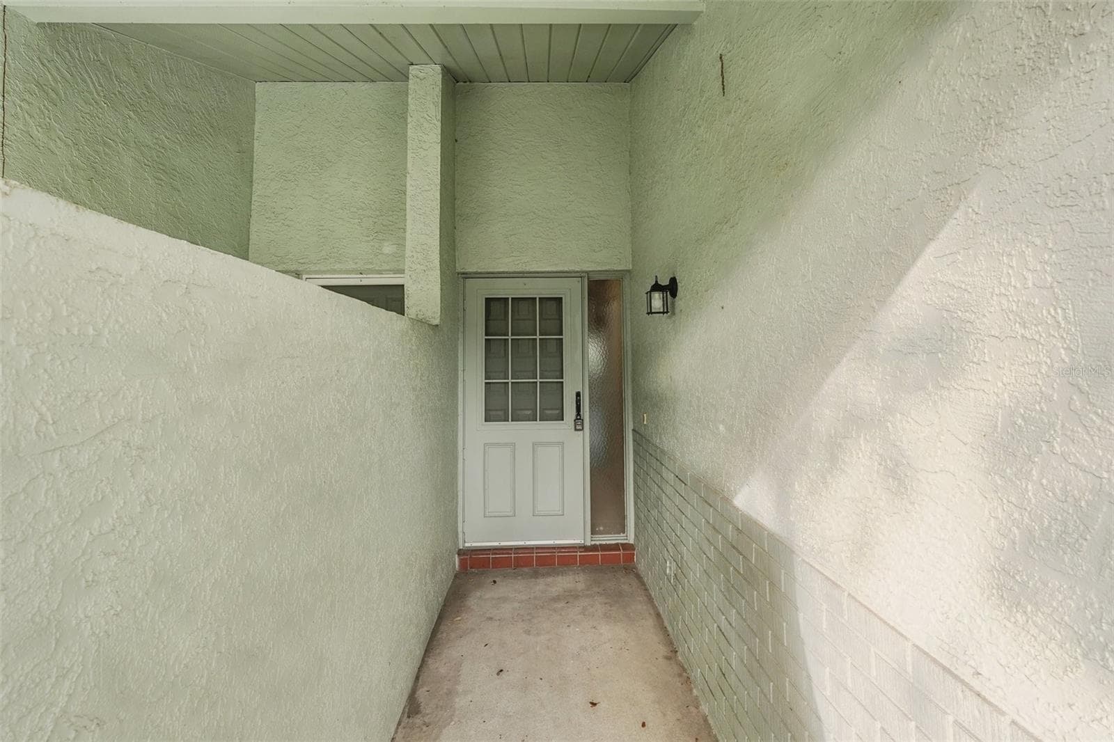 2529 Lancaster Dr
