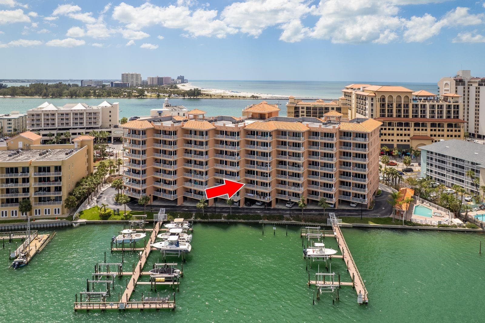 530 S Gulfview Blvd #303 photo 3