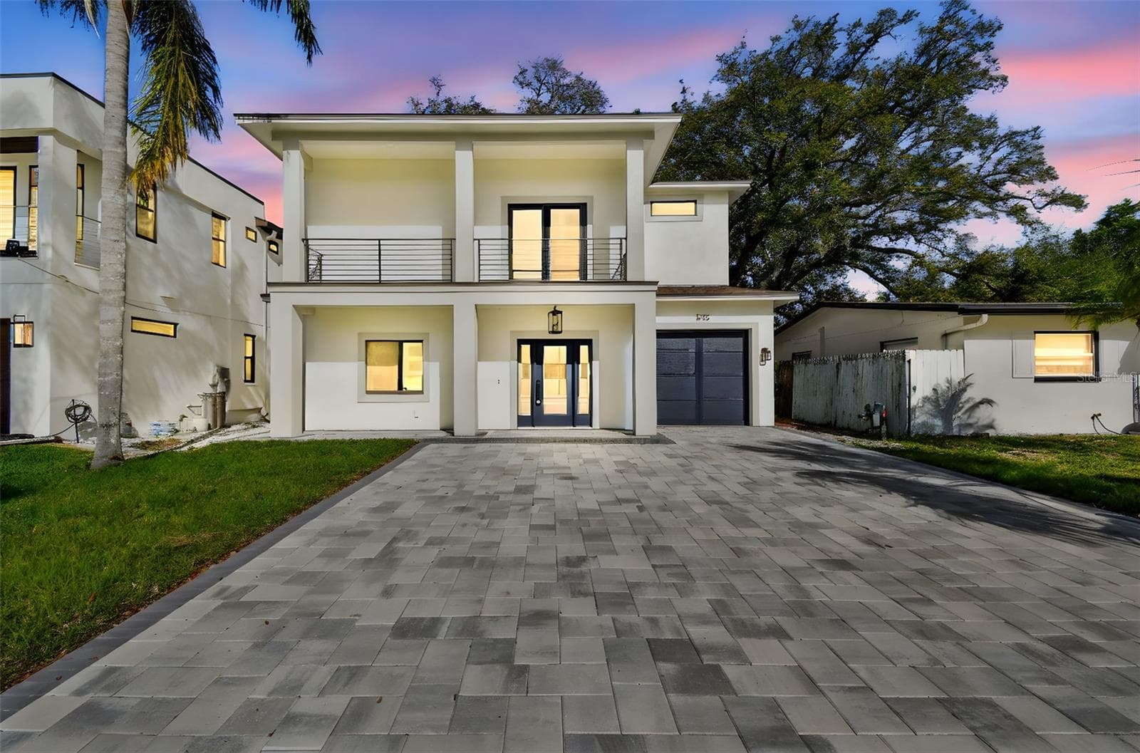 1045 Jesse Ave