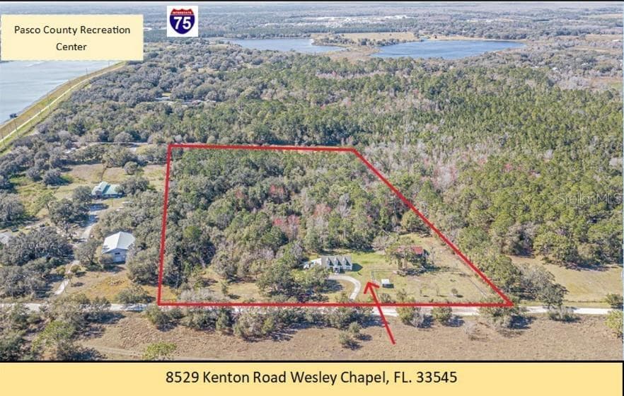 8529 Kenton Rd photo 4