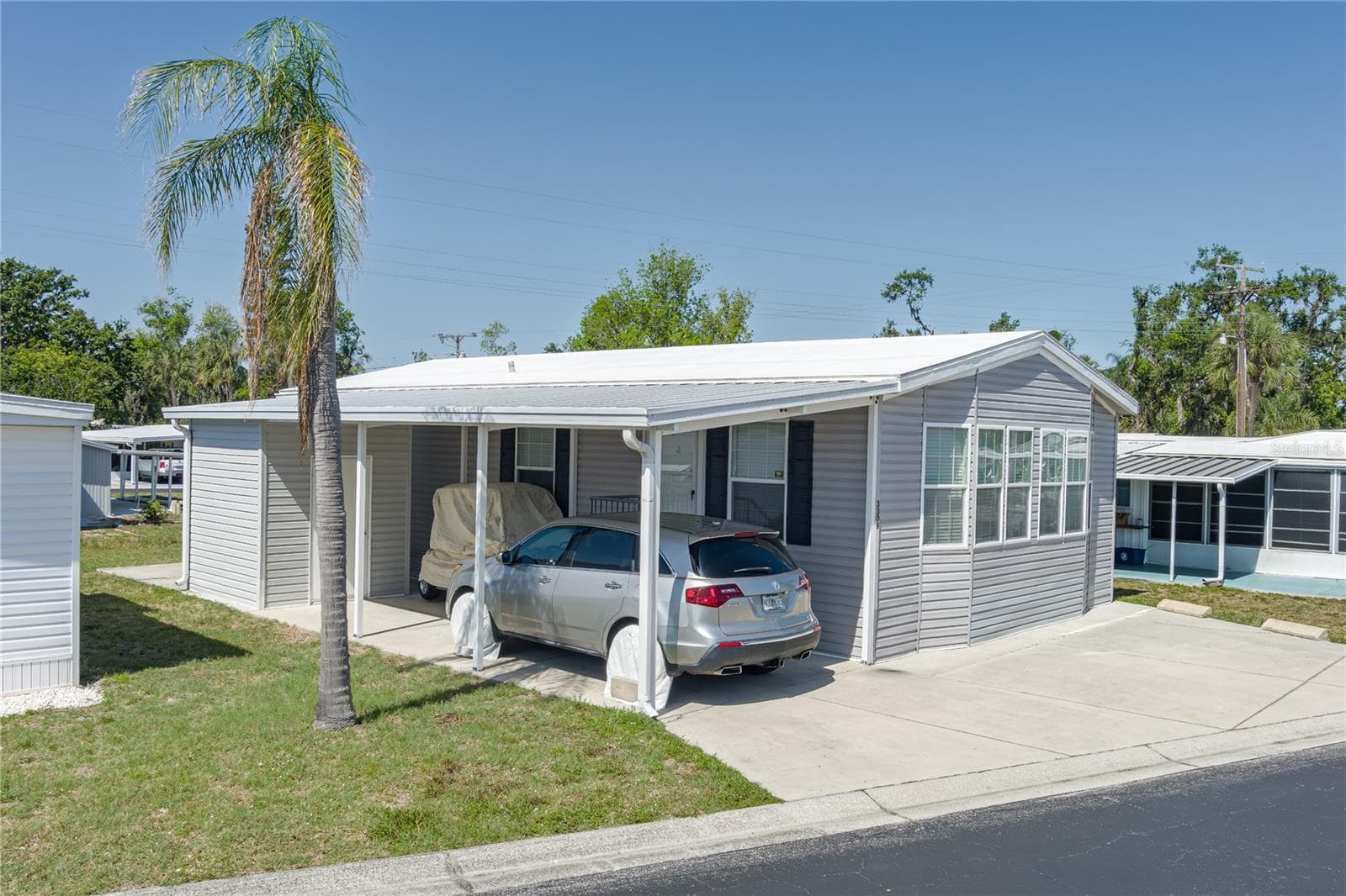 3309 Bernadette Dr photo 4