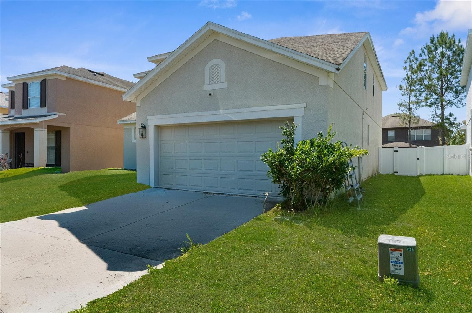951 Nodding Shade Dr photo 3