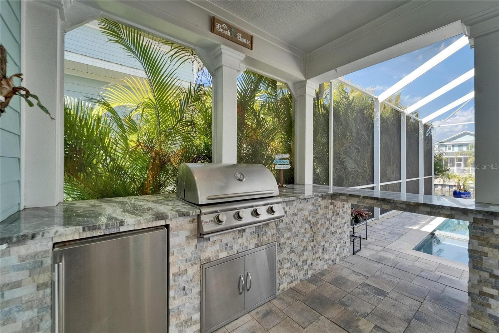 426 Islebay Dr photo 5