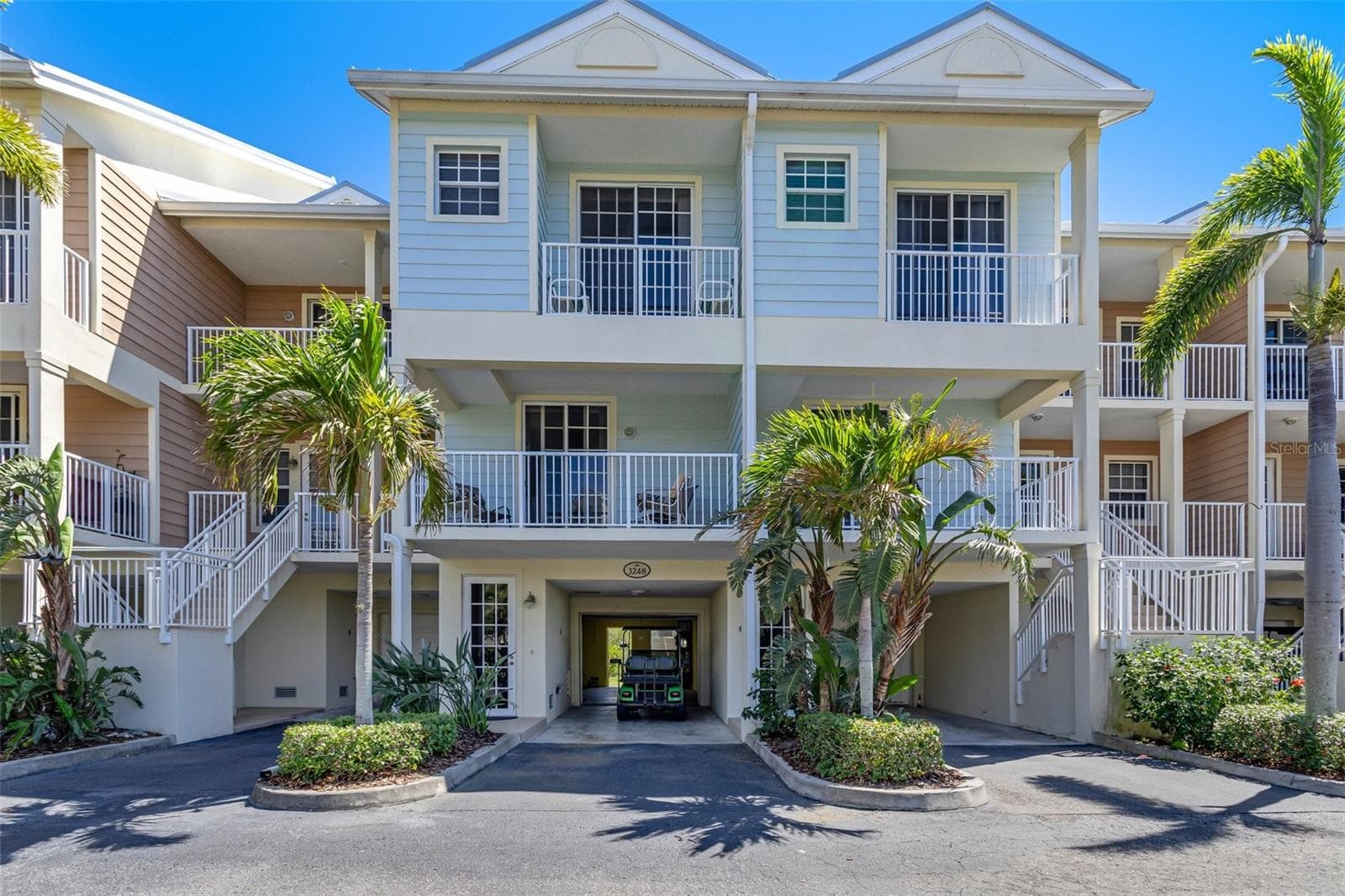 3248 Mangrove Point Dr