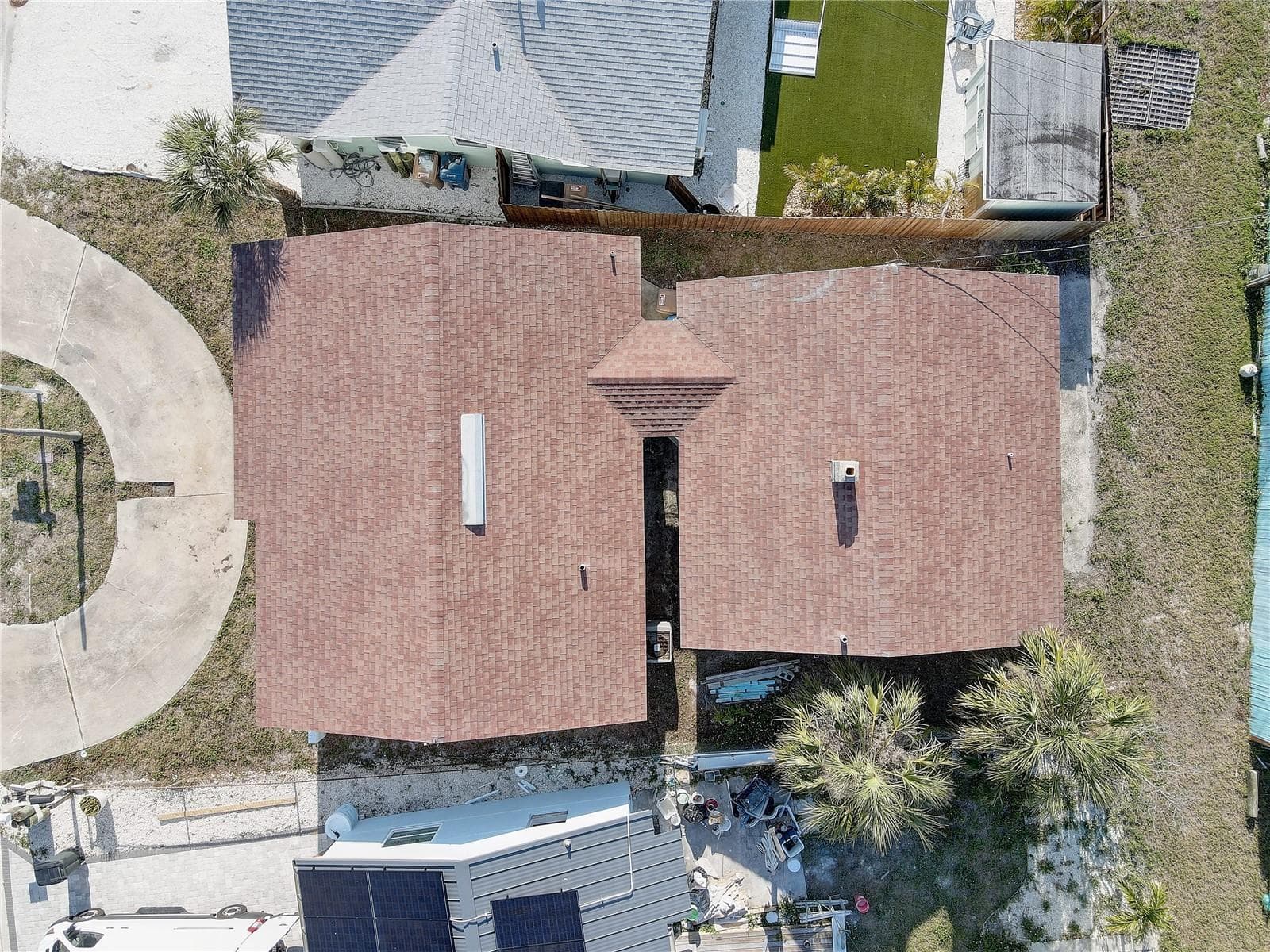 440 S Bayshore Dr photo 3