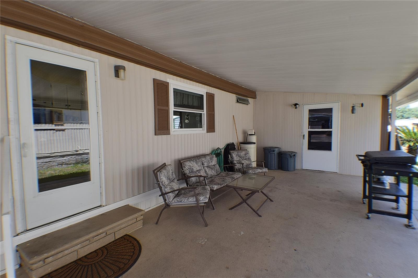 10055 Collingwood Ave photo 3