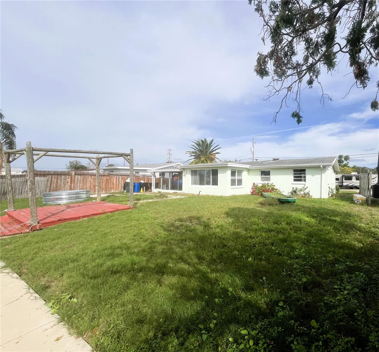 13639 Frances Ave photo 3