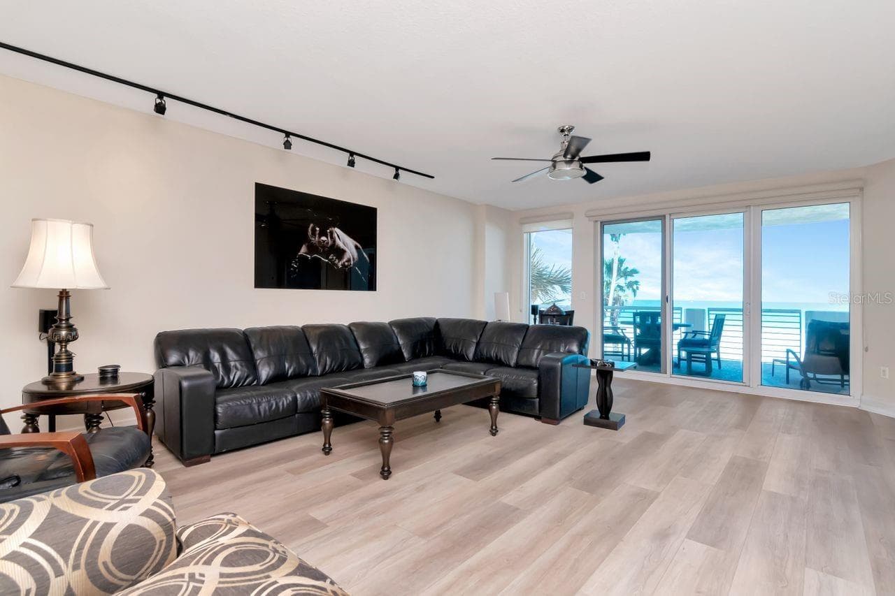 1350 Gulf Blvd #301 photo 5