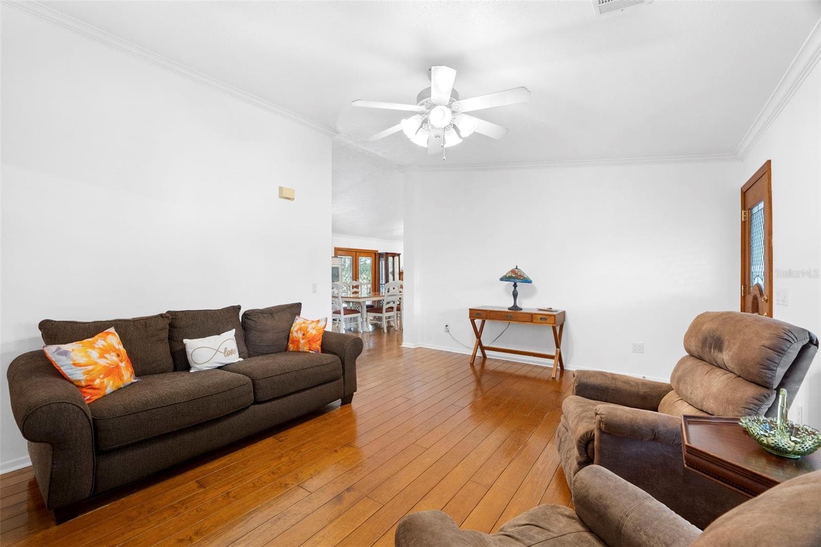 13015 Elm St photo 3