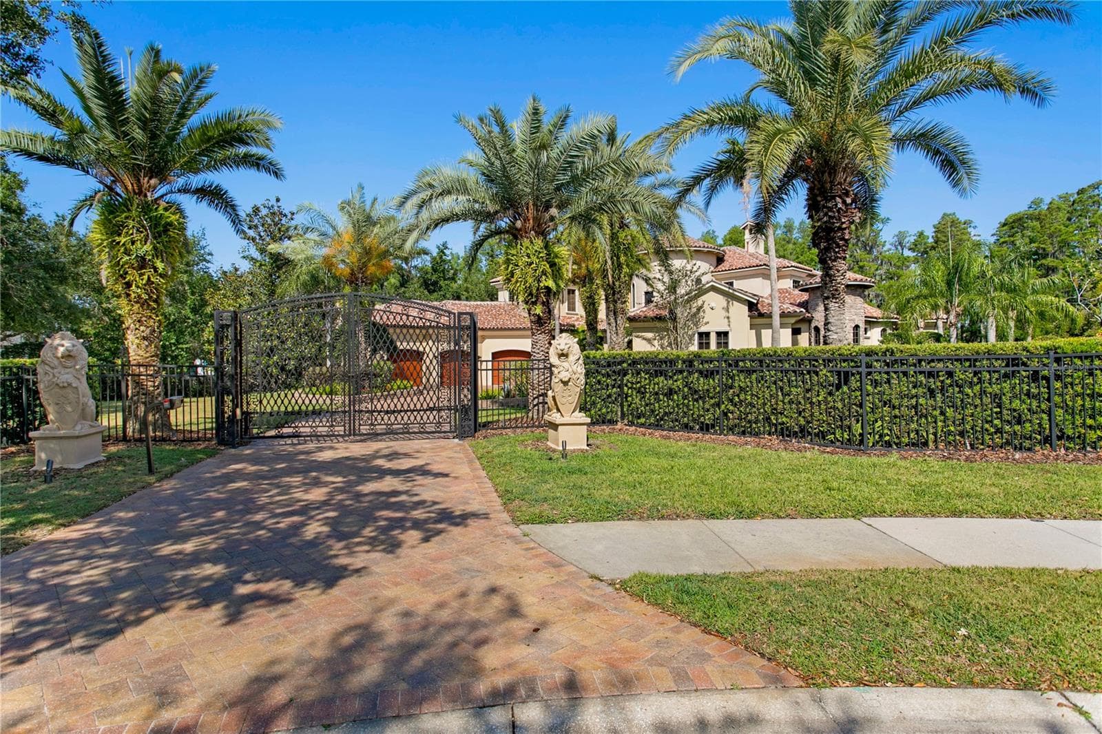 1102 Merry Water Dr photo 4