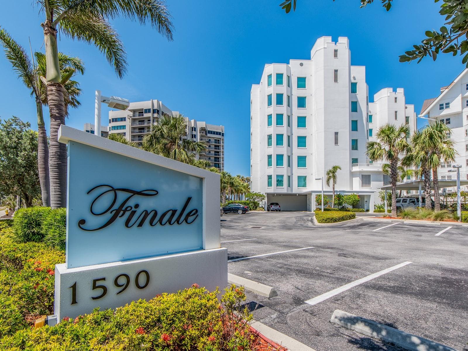 1590 Gulf Blvd #501
